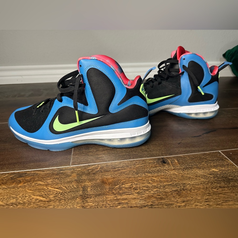 NEW! Nike LeBron 9 "South Coast" Dutch Blue Lime Glow Basketball Shoes